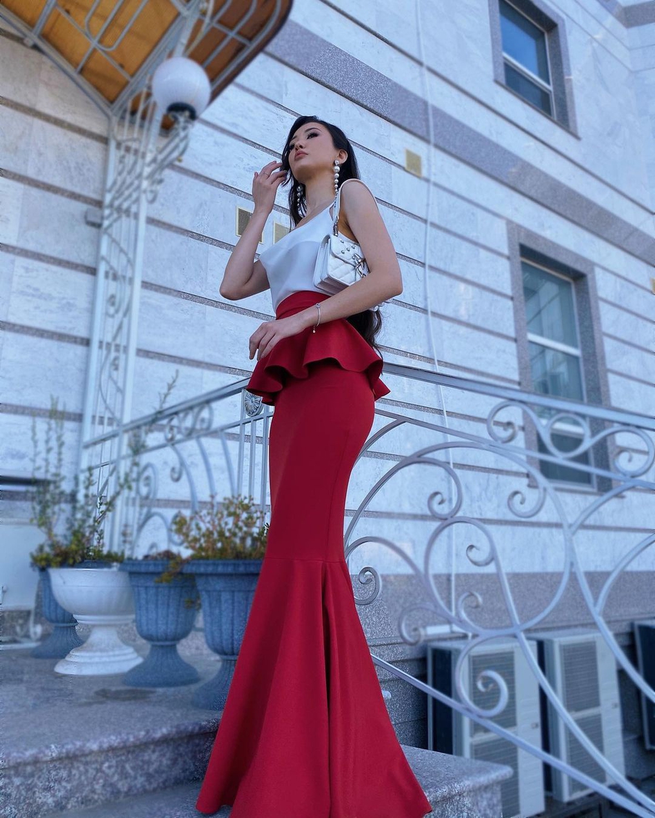 23岁排球女神靓丽写真