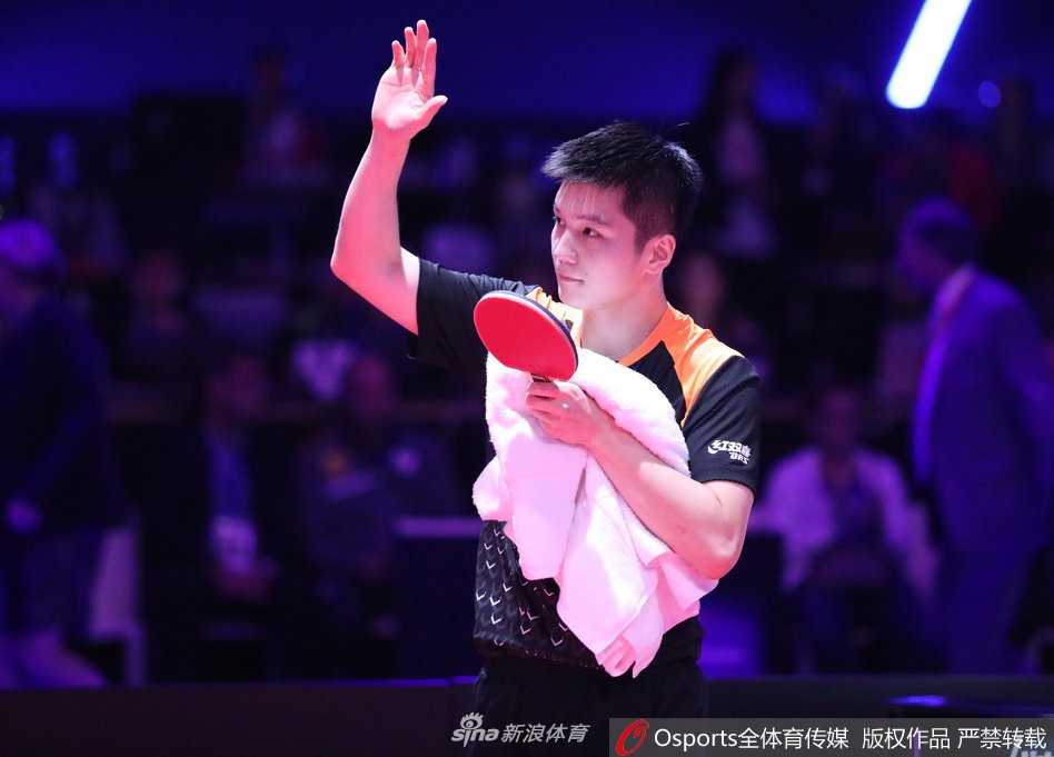 世界杯樊振东4-0萨姆索诺夫