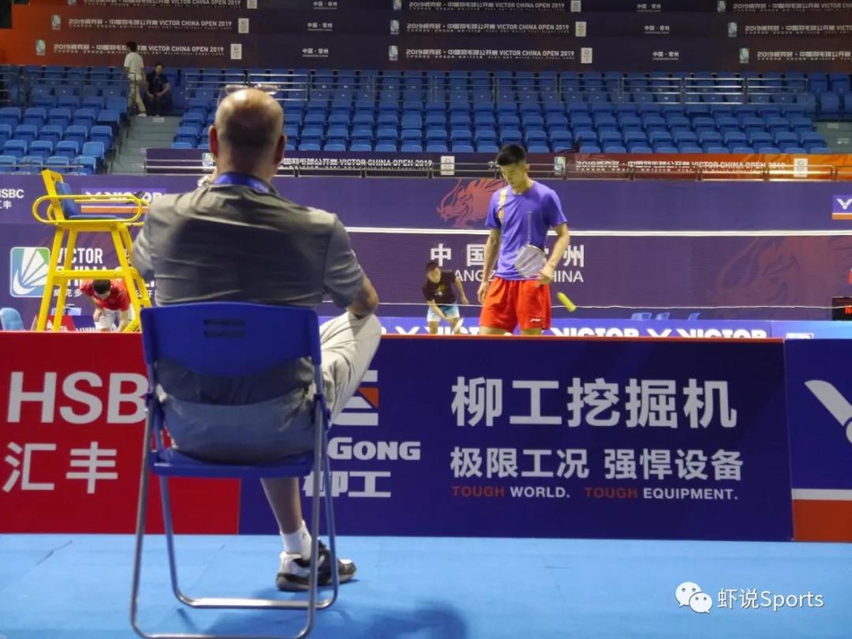 李矛回归国羽后首度公开亮相