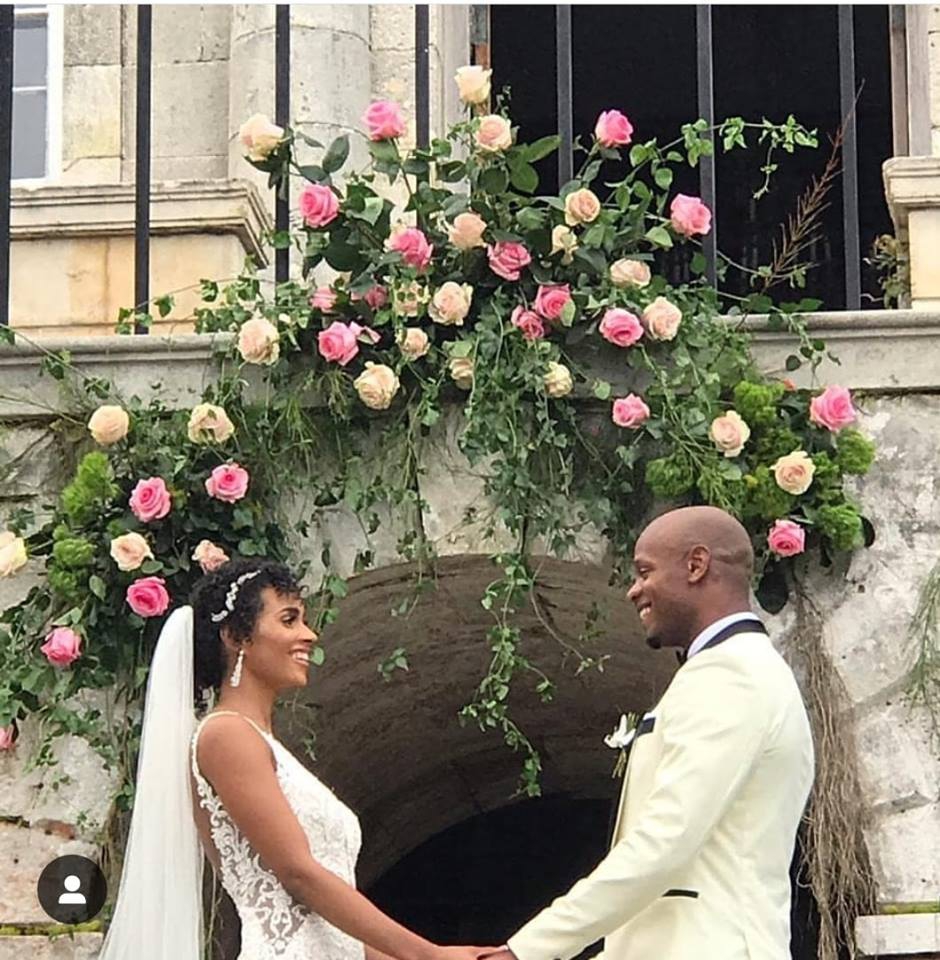 前百米世界纪录保持者鲍威尔大婚