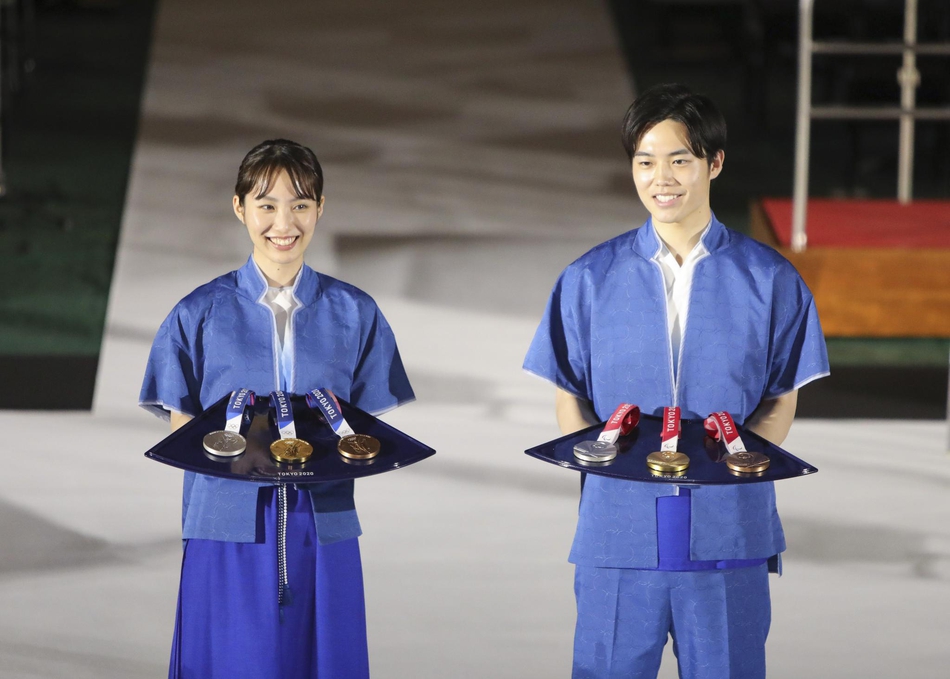 东京奥运会颁奖音乐服装和领奖台亮相