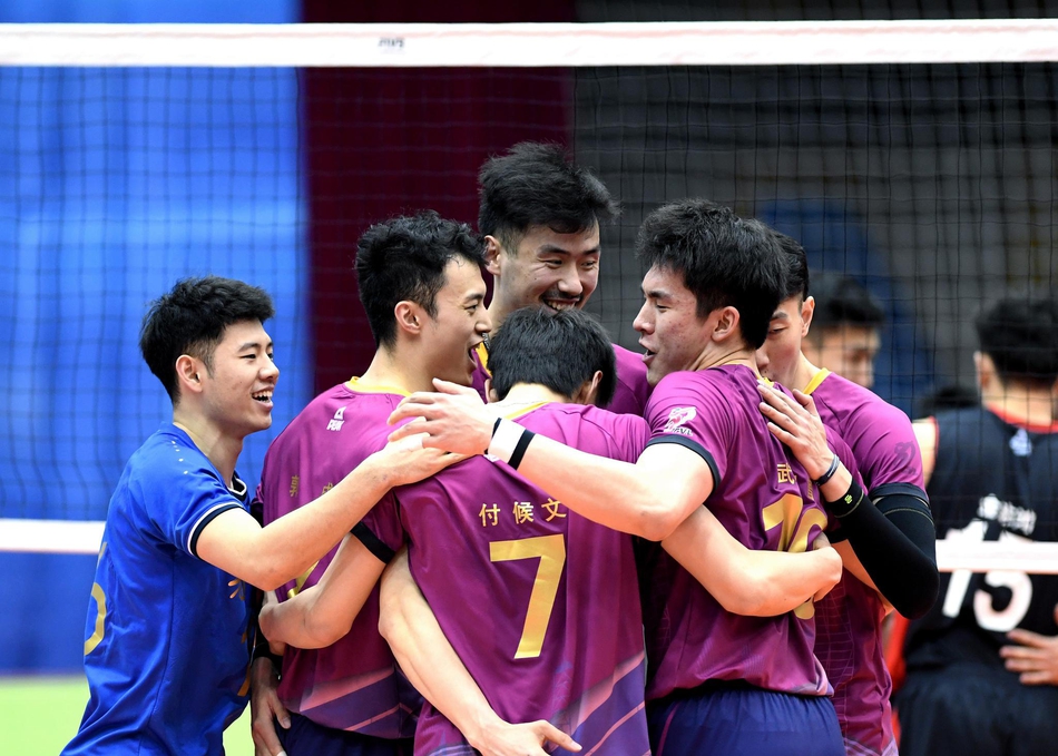 男排超级联赛：上海3-2浙江