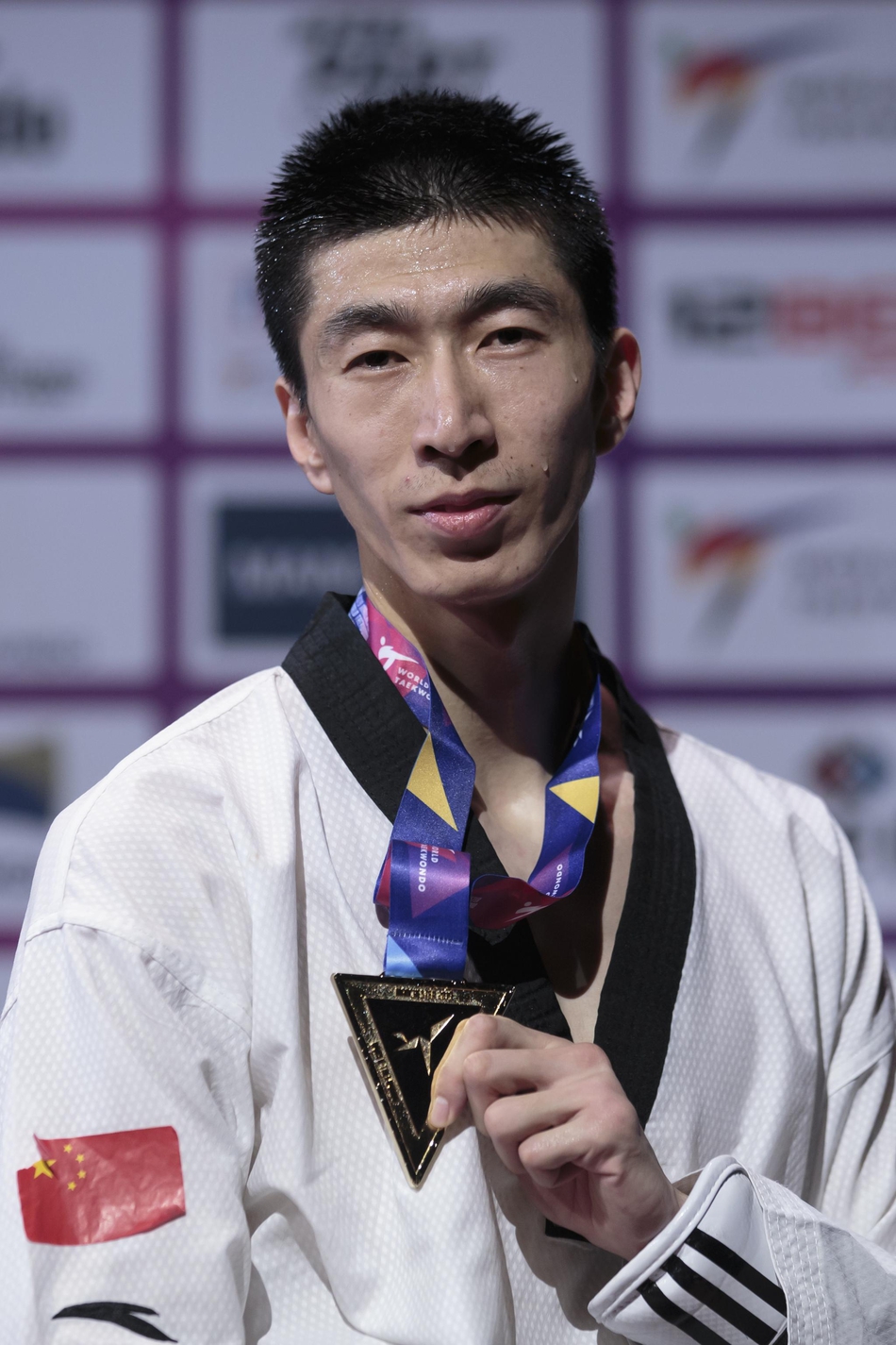 跆拳道世锦赛赵帅63公斤级夺冠