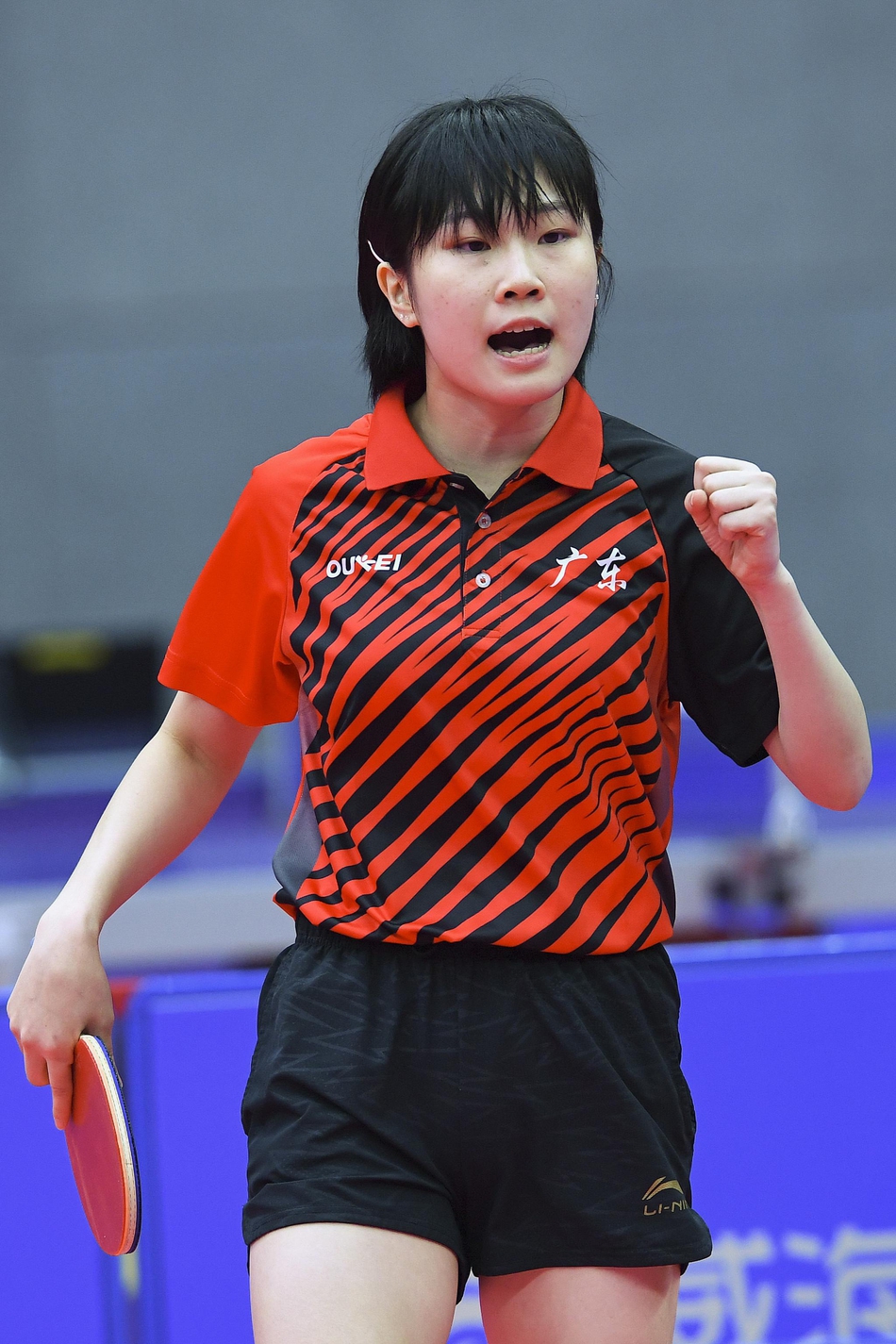 全国乒乓球锦标赛在威海开赛