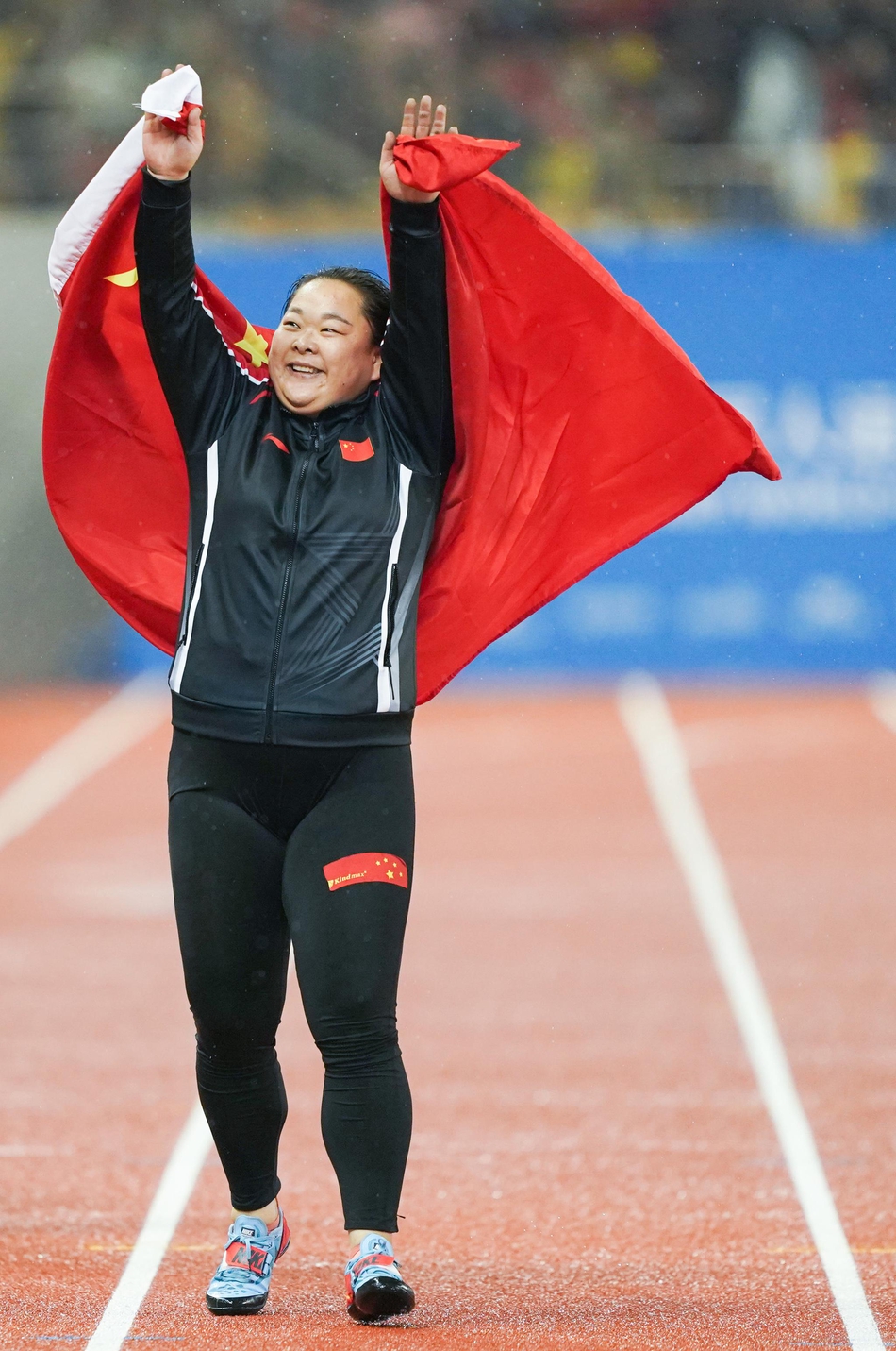 军运会女子链球王峥夺金