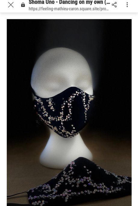 花滑选手比赛服原料被做成口罩