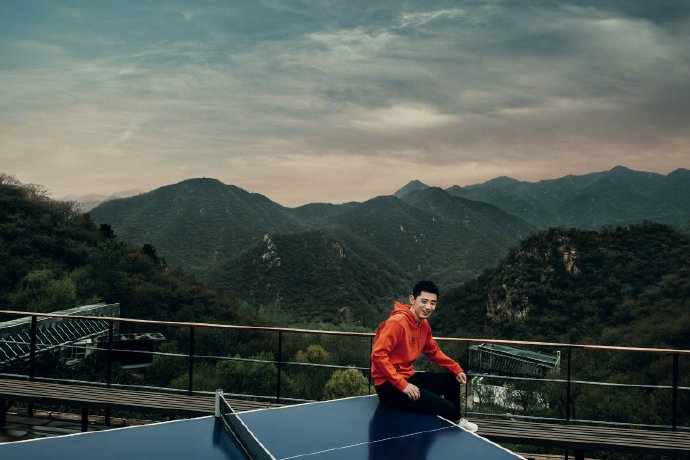 潘石屹为张继科拍写真大片