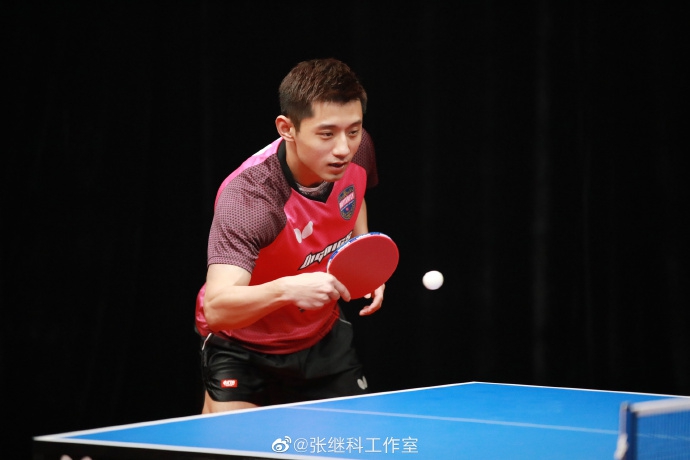 张继科侯英超攻削大战