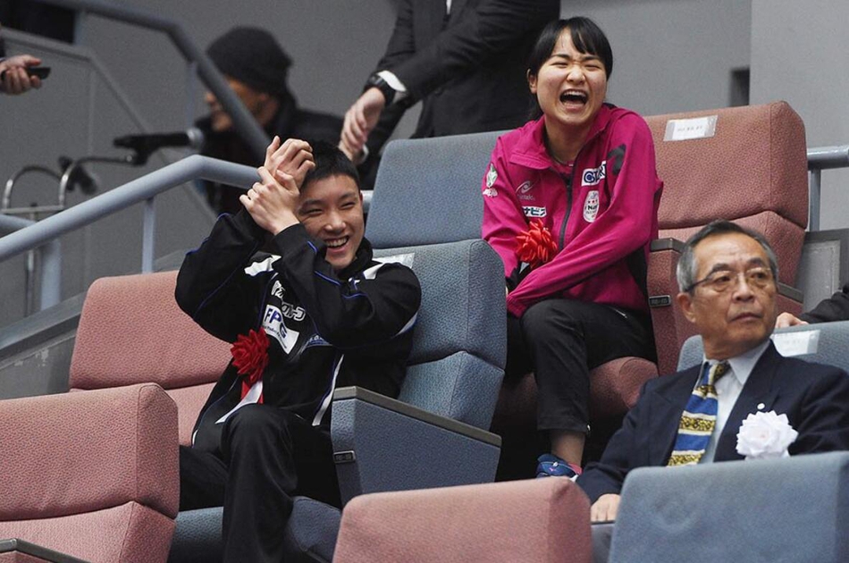 张本智和伊藤美诚宣誓