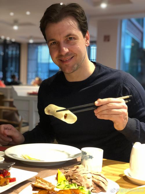 乒坛常青树波尔40岁生日快乐