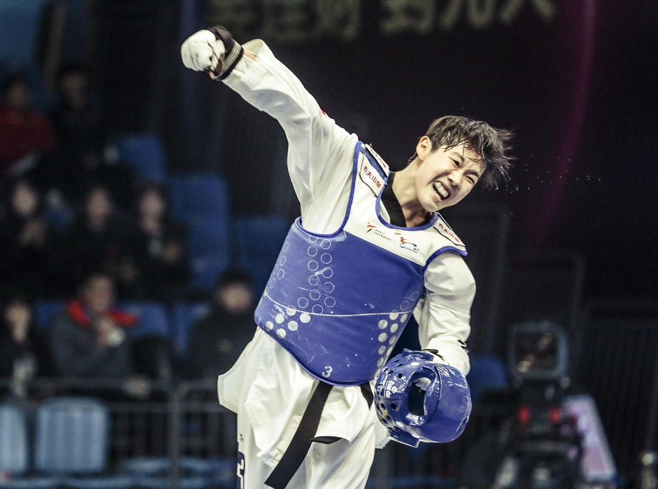 大满贯冠军系列赛周俐君夺冠