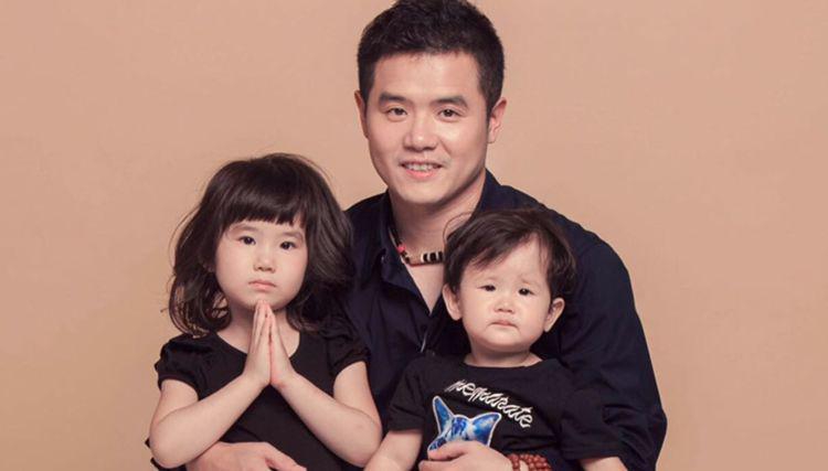 刘国正和两个孩子