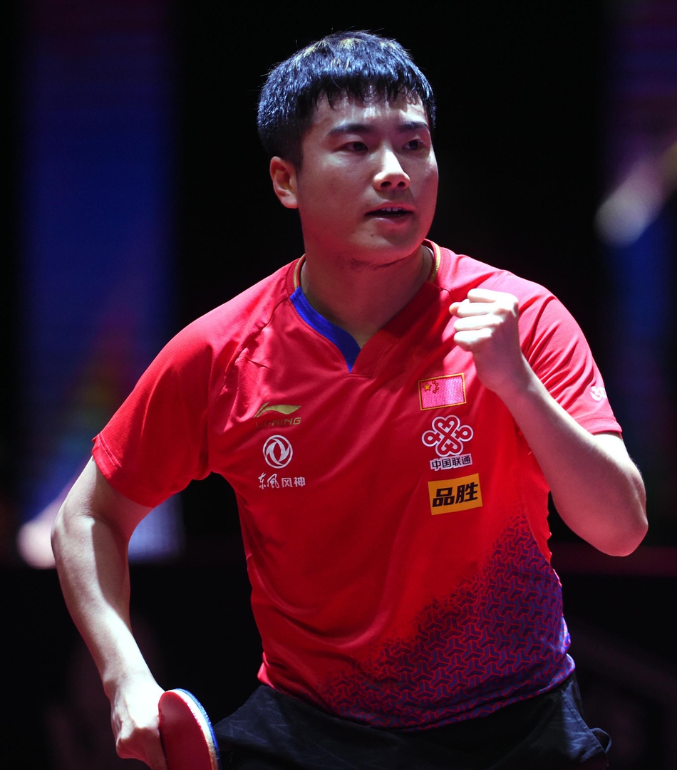 港乒赛梁靖4-0法尔克进四强