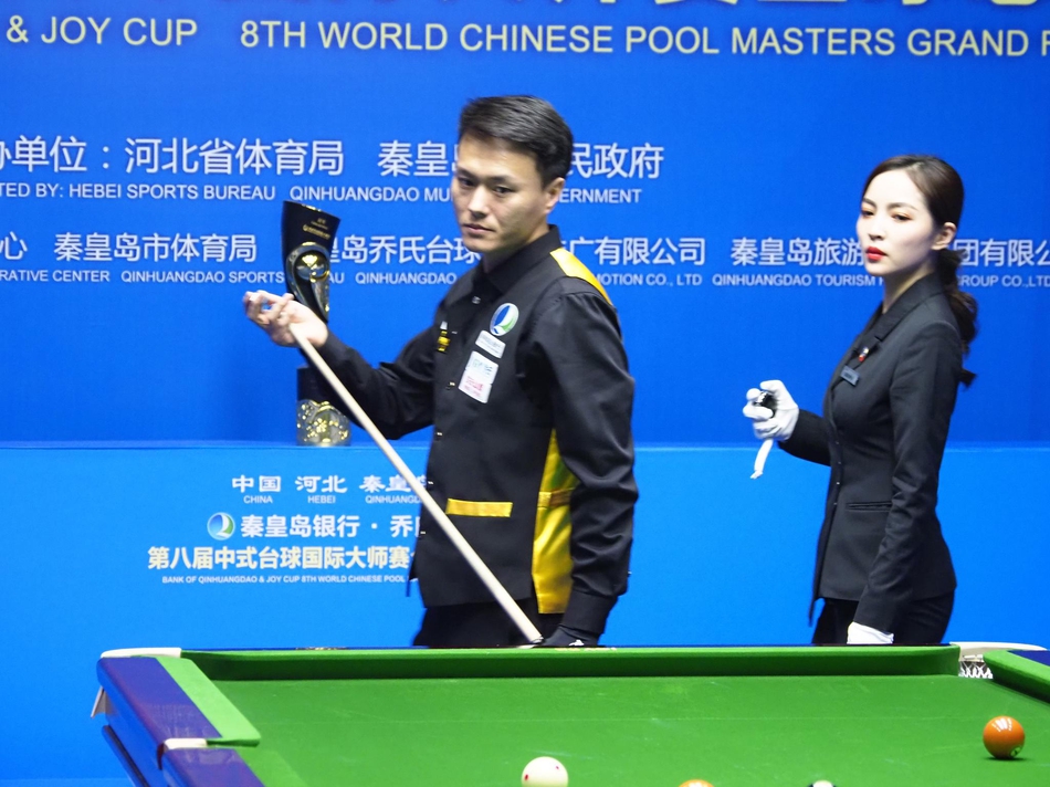 最美女裁判执裁中式台球巅峰战