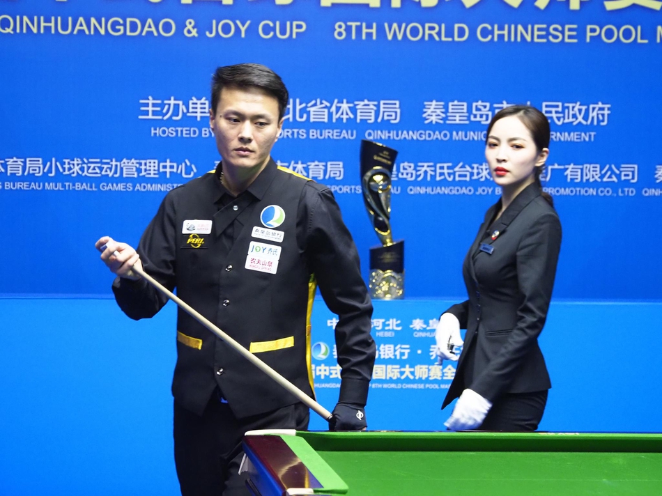 最美女裁判执裁中式台球巅峰战