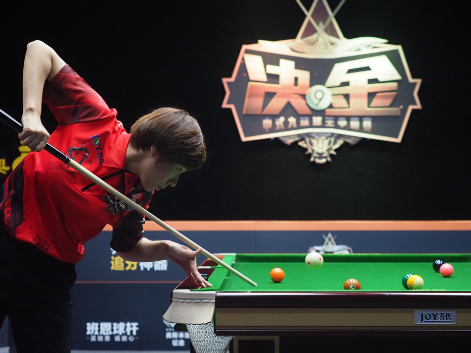 决金上演俊男靓女性别大战