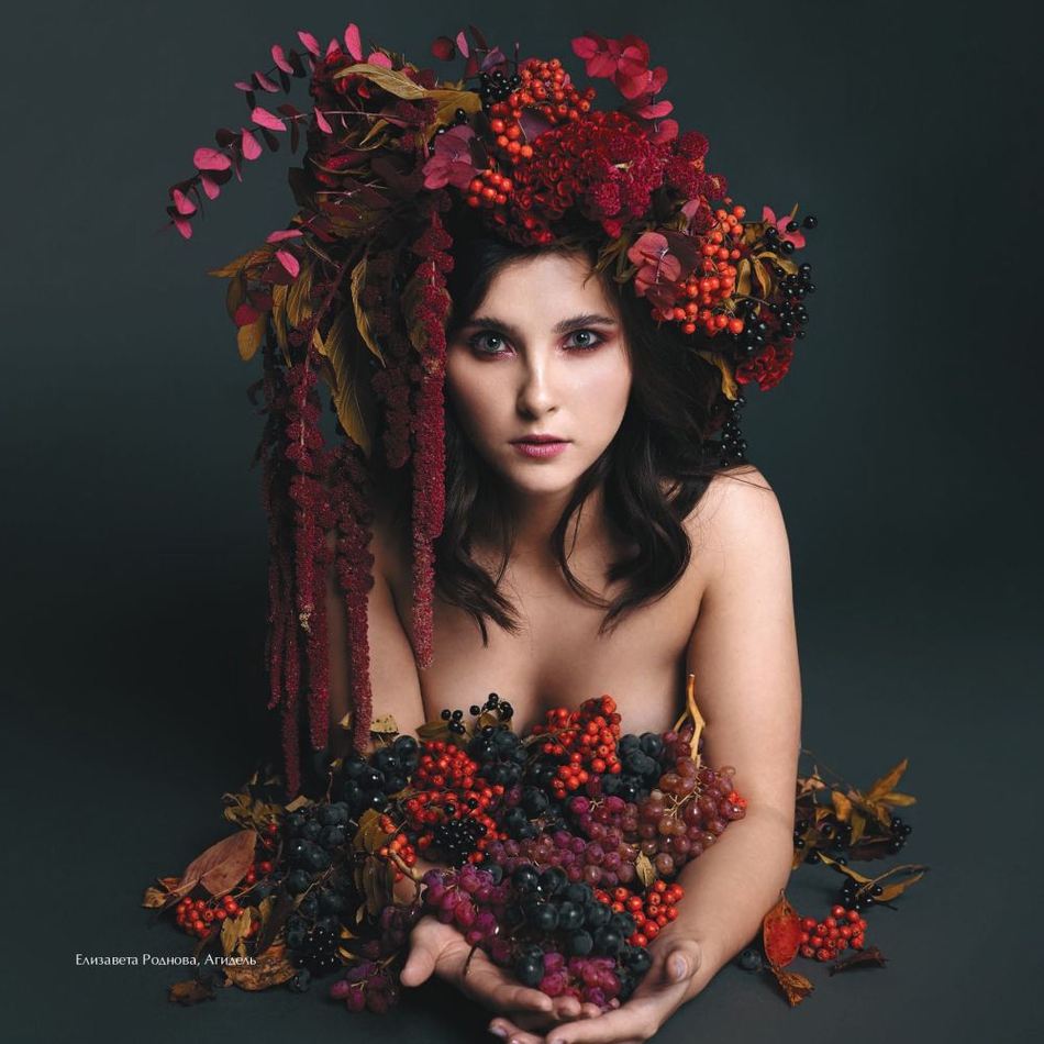 美！俄罗斯冰球女将拍限量版日历