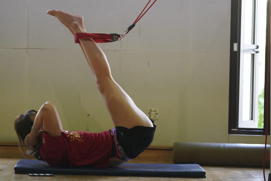 新浪直击傅园慧健身房备战