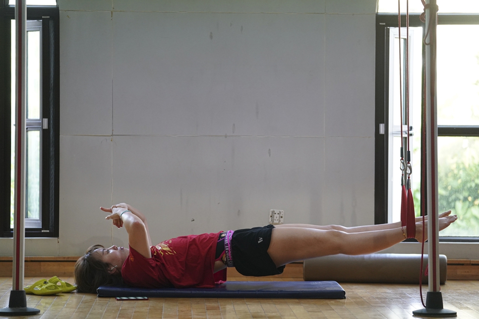 新浪直击傅园慧健身房备战