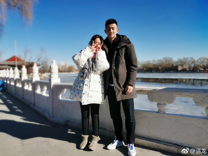 谌龙王适娴当爸爸妈妈了