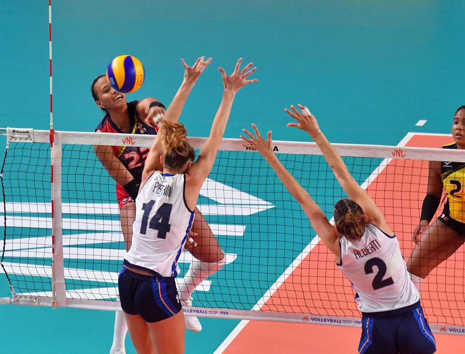 世联意大利站意大利3-1多米尼加