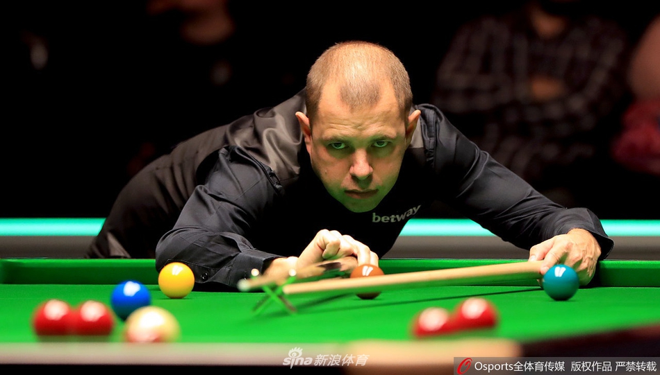 英锦赛霍金斯轰147