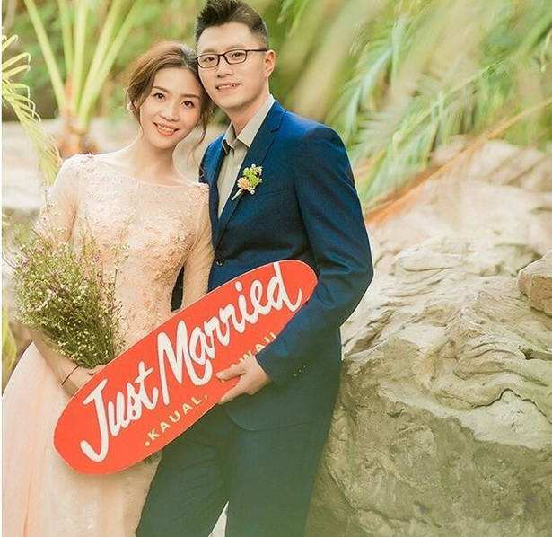 魏秋月诞下爱子