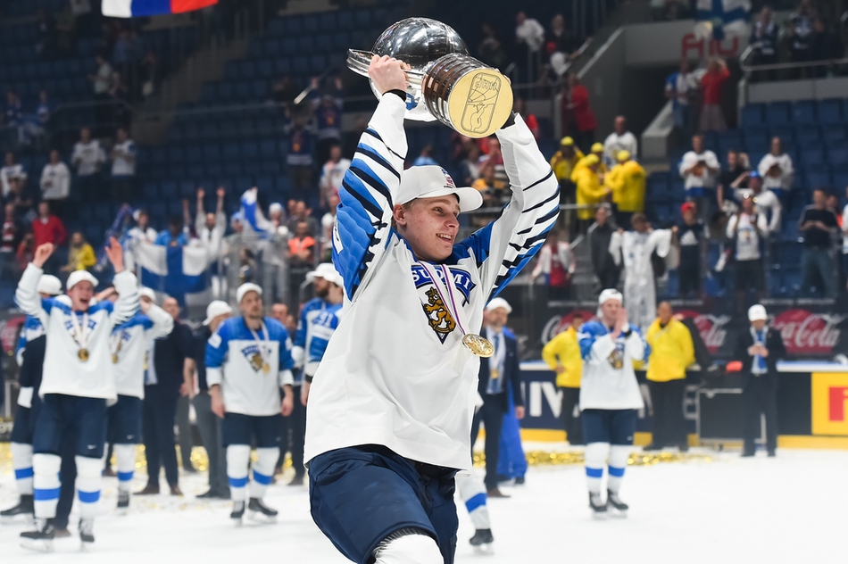 冰球世锦赛芬兰3-1加拿大夺冠