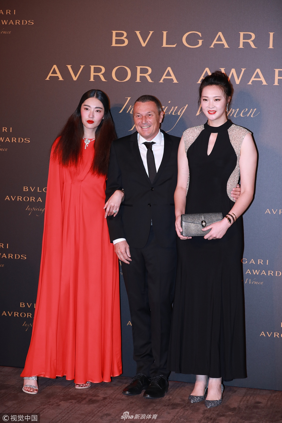 惠若琪出席活动身材高挑碾压超模