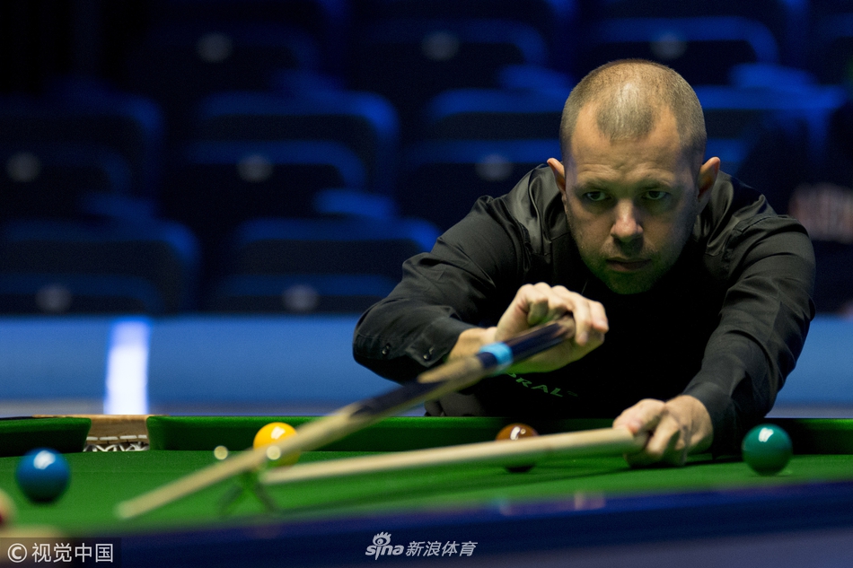 大奖赛首轮艾伦霍金斯出战