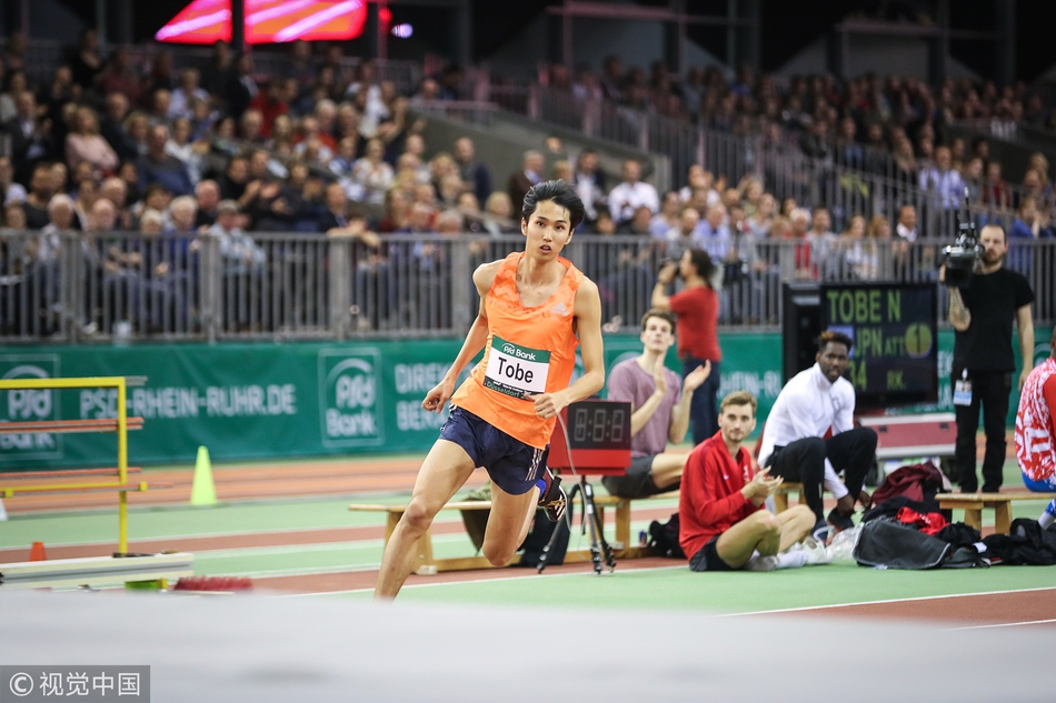 王宇2米34打破张国伟纪录