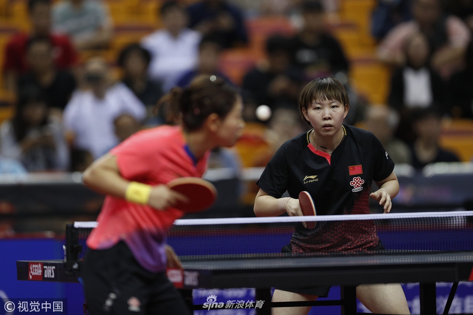 世乒赛直通赛刘诗雯3-2朱雨玲