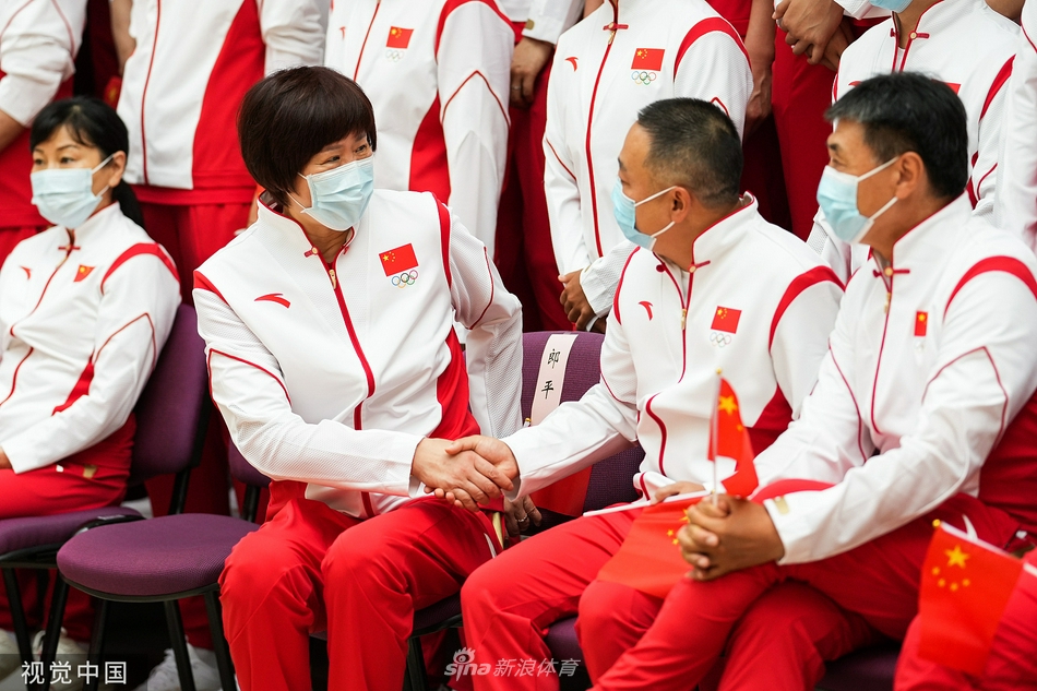 国乒女排参加奥运誓师大会