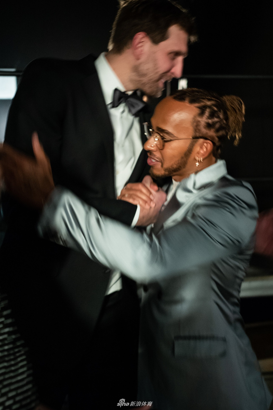 劳伦斯奖颁奖仪式群星缅怀科比