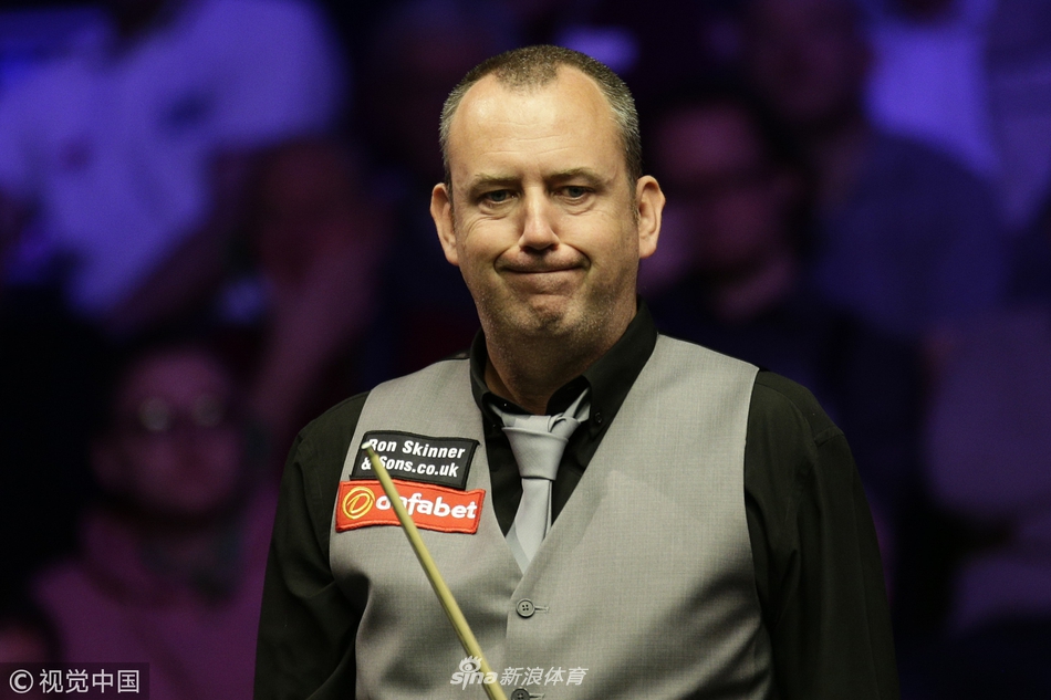 大师赛罗伯逊6-3威廉姆斯