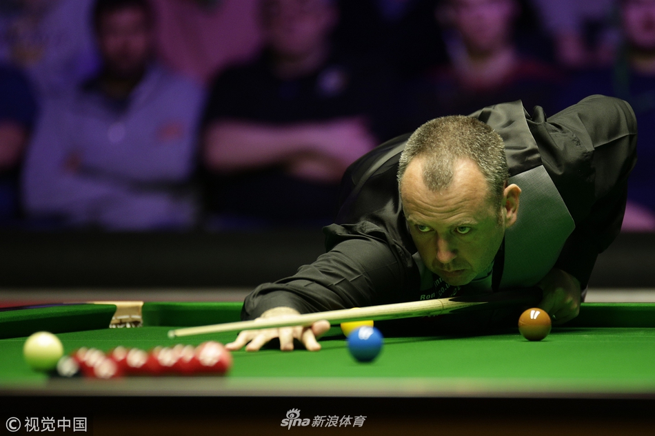 大师赛罗伯逊6-3威廉姆斯