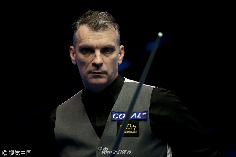 大奖赛次轮肖国栋4-1马克-戴维斯