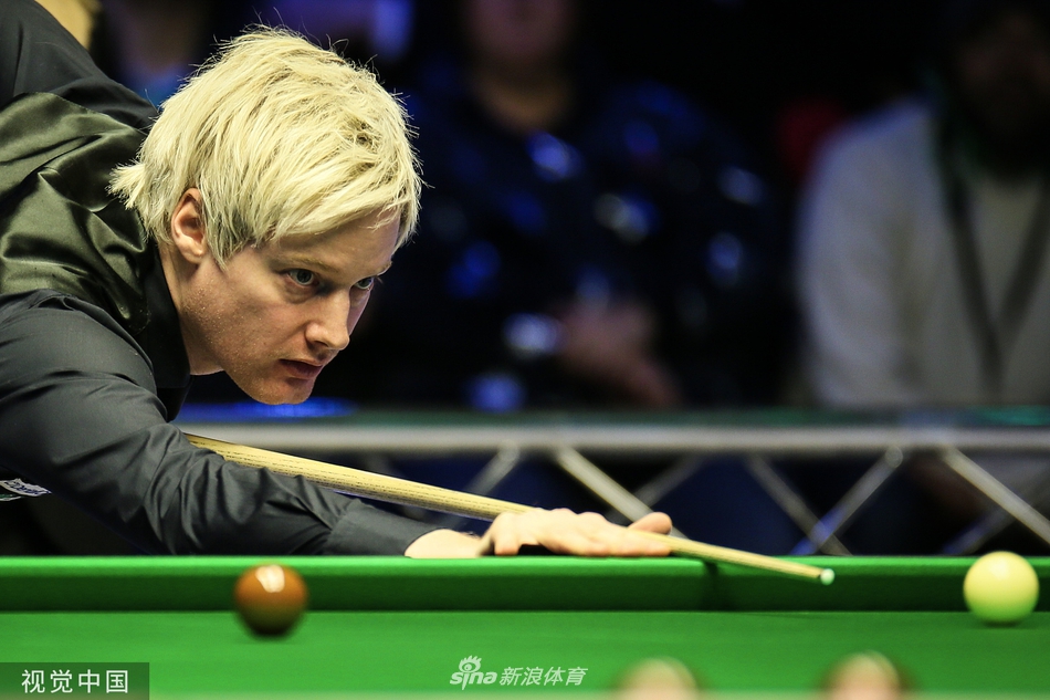 冠中冠罗伯逊10-9特鲁姆普夺冠