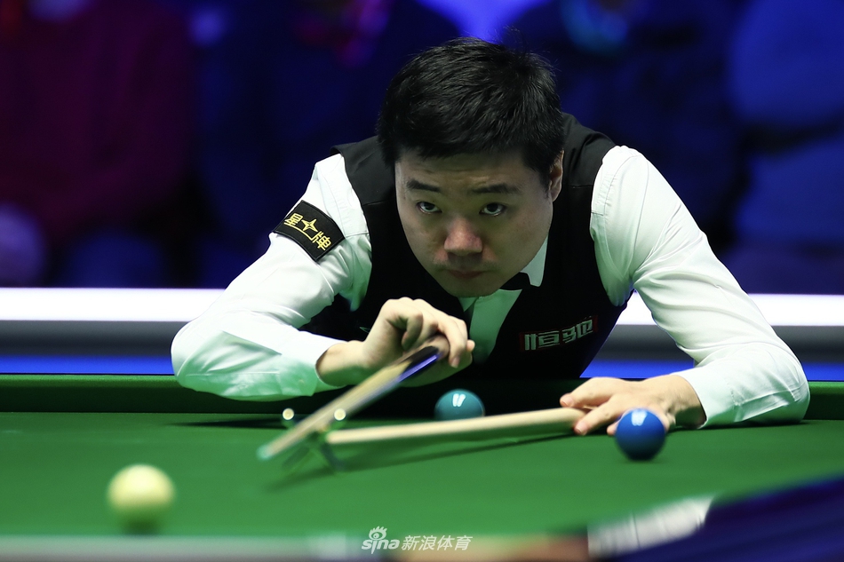 大奖赛首轮丁俊晖0-4唐纳德森