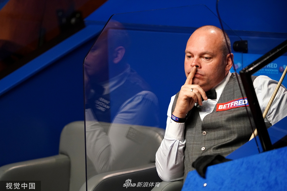 世锦赛麦克吉尔暂9-7宾汉姆