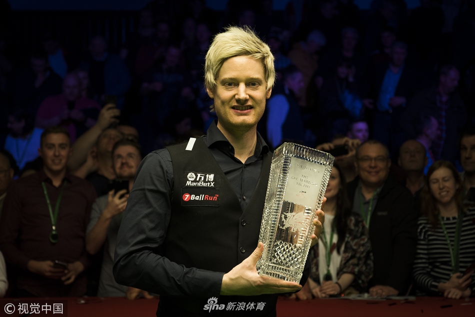 威尔士公开赛罗伯逊夺冠