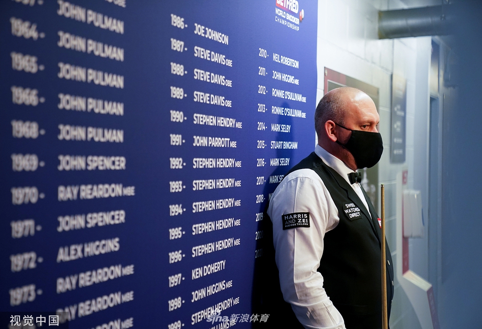 世锦赛麦克吉尔暂9-7宾汉姆