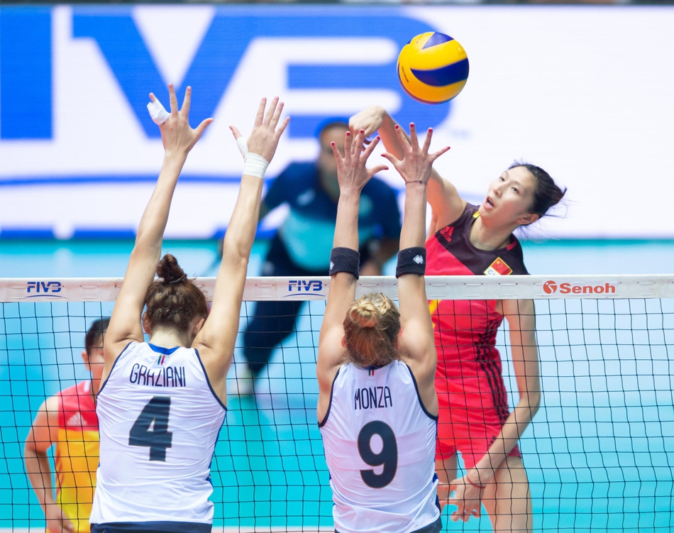 女排U18世青赛中国2-3意大利