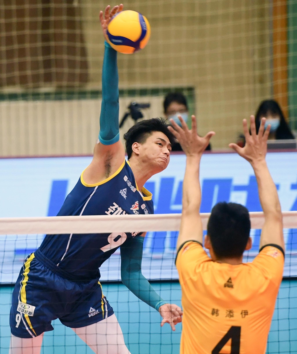 男排超级联赛：四川胜上海