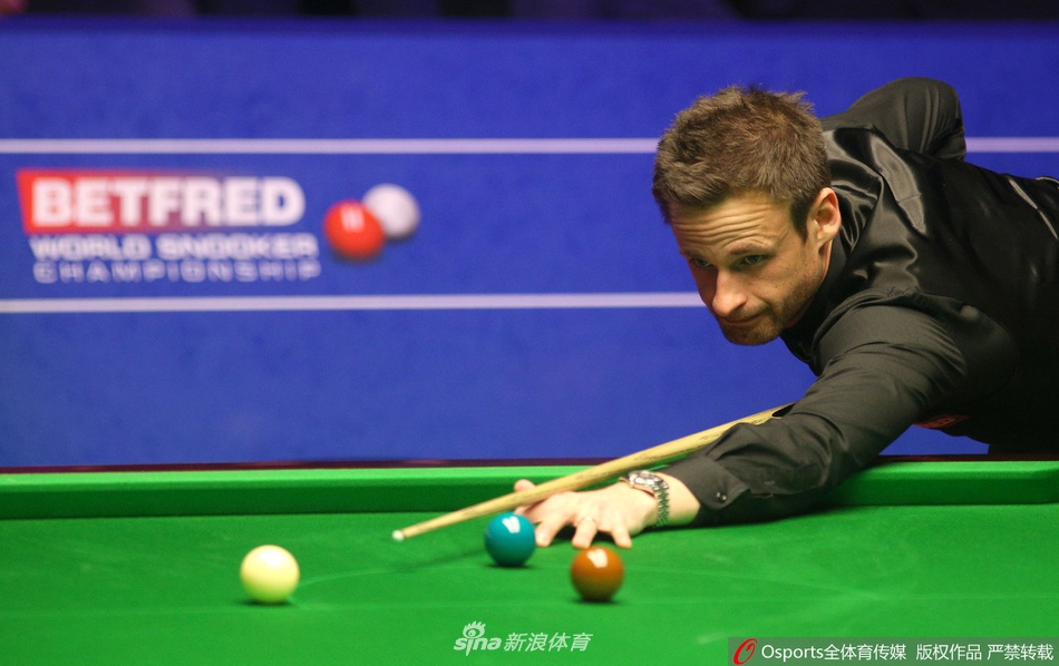 希金斯11-13落后吉尔伯托