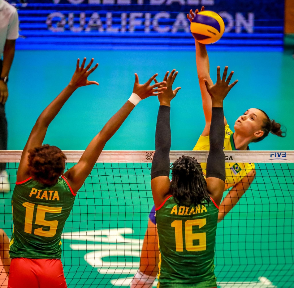 奥运资格赛巴西女排3-0喀麦隆