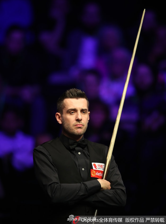 大师赛塞尔比6-2马奎尔