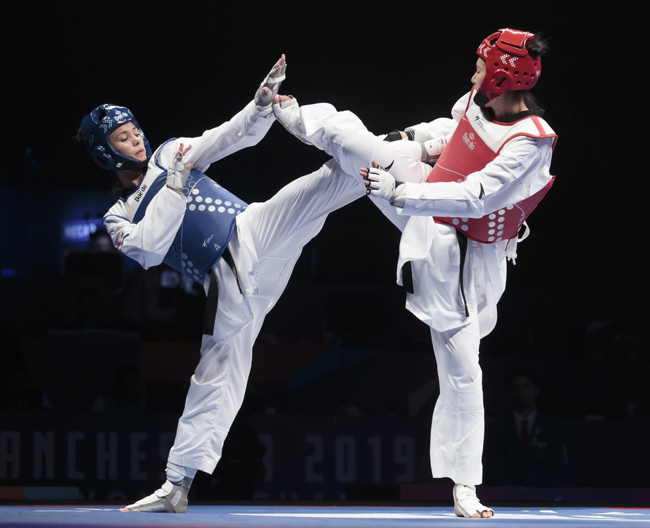 跆拳道世锦赛郑姝音进决赛