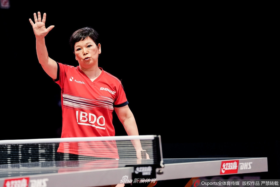 世乒赛许昕/刘诗雯4-0倪夏莲组合