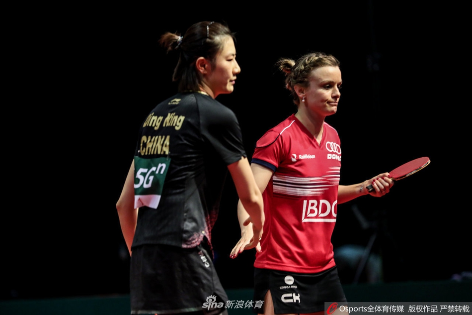 世乒赛次轮丁宁4-0德努特